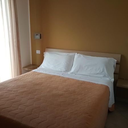 Residence Ilario Suite Hotel Riccione Ngoại thất bức ảnh