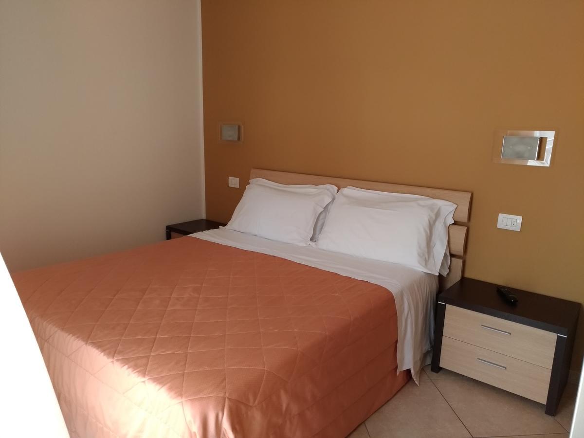 Residence Ilario Suite Hotel Riccione Ngoại thất bức ảnh