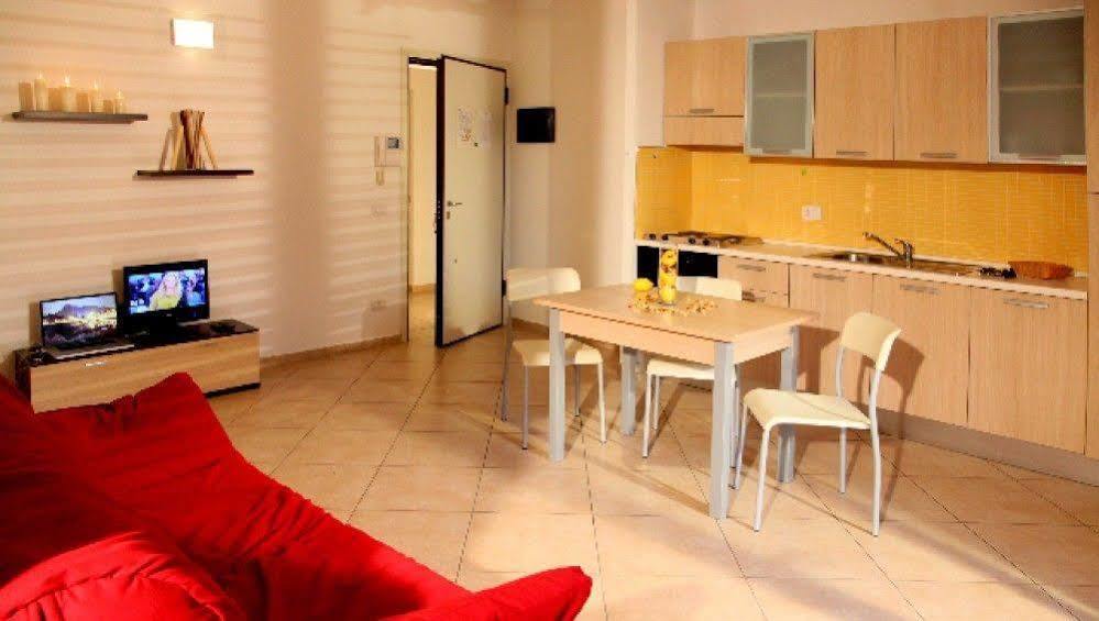 Residence Ilario Suite Hotel Riccione Ngoại thất bức ảnh