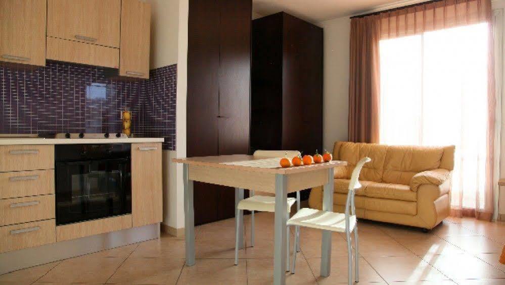 Residence Ilario Suite Hotel Riccione Ngoại thất bức ảnh